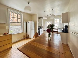 Photo 10- click for photo gallery